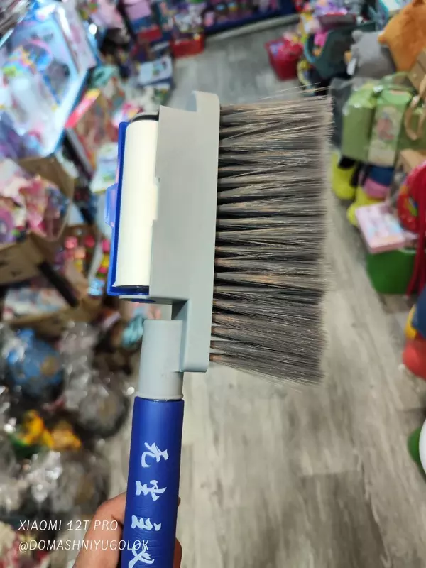 Многоразовый липкий валик-щетка 2 в 1