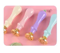 ЯТТ "Домашний Уголок" - Подарочный набор разноцветных сургучных печатей - Штампы Surguch.