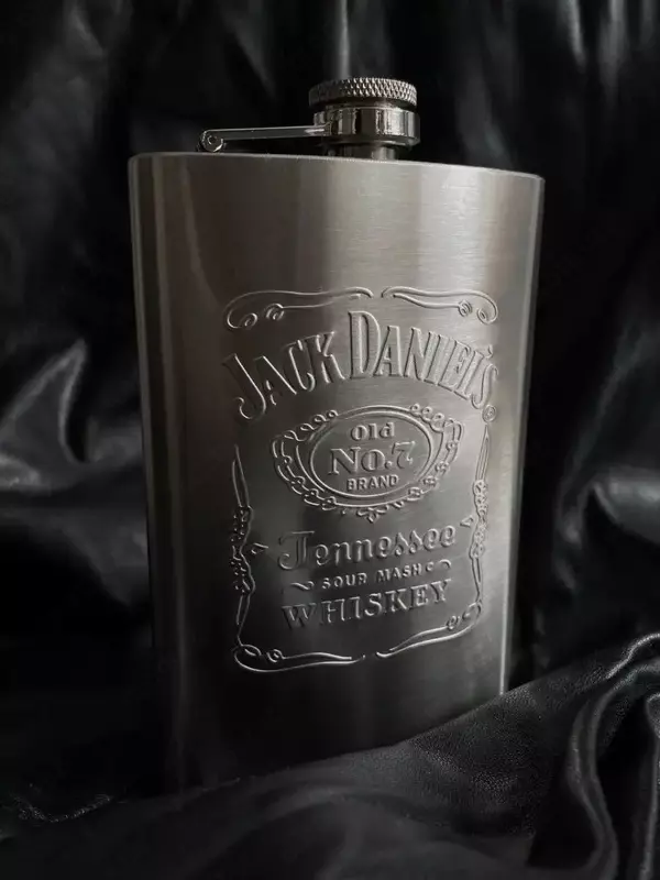 фляжка из нержавеющей стали - 70 000 сум
