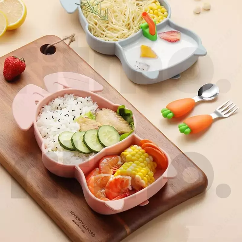 Детская посуда в форме розового зайчика c двойной присоской для кормления ЯТТ "Домашний Уголок"