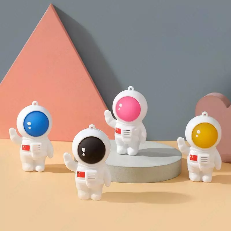 Репеллент от комаров в виде миллого астронавта. Только в розницу