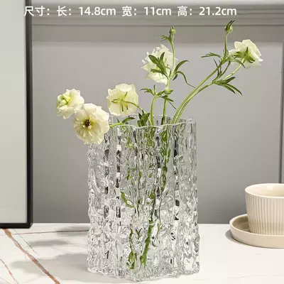 200 000 so'm / dona Ваза для цветов сухоцветов стеклянная для декора