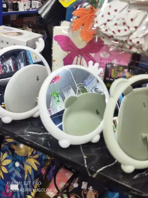 Зеркало круглое с "короной" для макияжа Chakana savdo