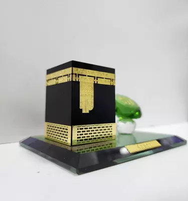 Сувенир "Кааба и кусочек хрусталя со словами «Величие АЛЛАХА». Только в розницу