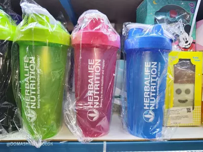 Шейкер  Herbalife Nutrition U (600ml)