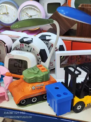 65 000 so'm / dona Красочная настольная лампа с имитацией вилочного погрузчика.