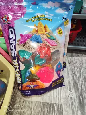 Кинетический песок.