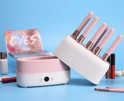 Многофункциональная сушилка инструментов для макияжа