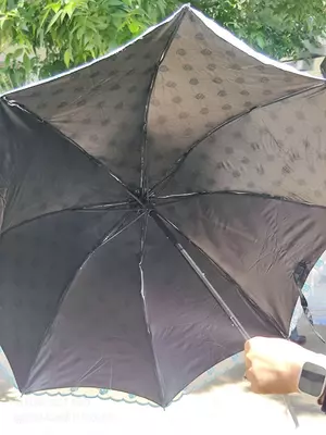 Женский двухслойный кружевной зонтик с вышивкой.