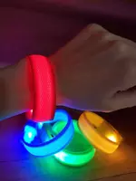 Стильный детский светодиодный браслет Chakana savdo