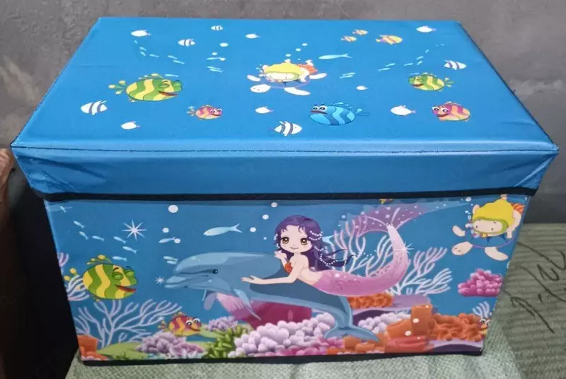   Пуфик раскладной для хранения игрушек (50х30х30 см).