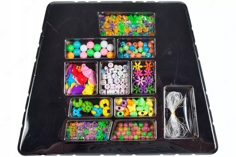   Набор бусин CHARM CHIC в оконной коробке