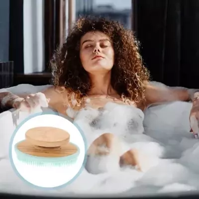 Силиконовая щетка для душа с двойной насадкой Только в розницу