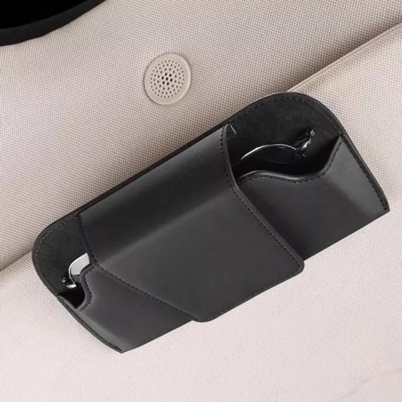 Автомобильный футляр для очков на козырек.