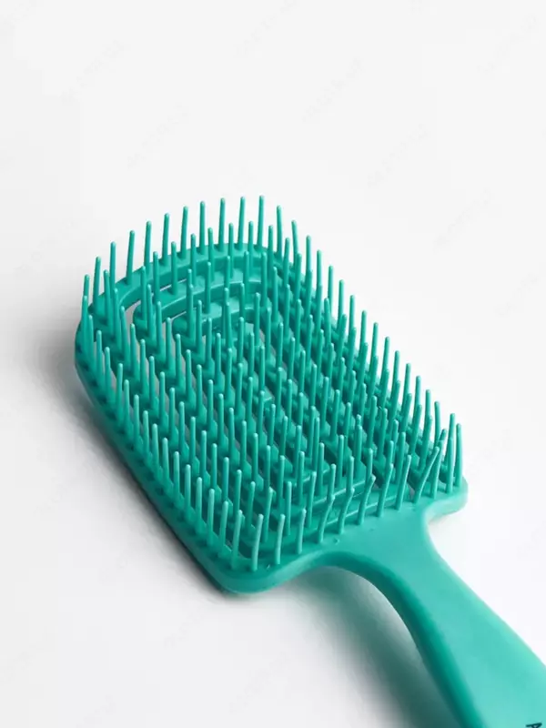 Массажная расческа для волос.