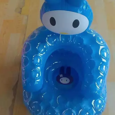 50 000 сум / шт. Детское надувное кресло (70х43см.)