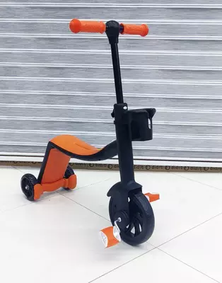 Самокат трехколесный 3 в 1 Оранжевый складной с подстаканником и ножным тормозом Детский самокат 3 в 1 отличное средство проведения времени на свежем воздухе. Самокат легко трансформируется в велос Только в розницу