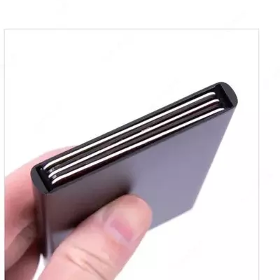 Автоматический металлический картхолдер