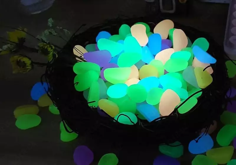 Светящиеся люминесцентные камни для декора (20 шт.)