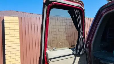 Матерчатые шторки для автомобиля (47-53см.) - 220 000 сум / шт.