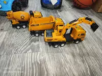  Игрушка Инженерная модель игрушечного автомобиля - Игрушечная техника