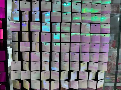 45 000 so'm / dona Светоотражающая занавеска из фольги на чёрном фоне (30*30 см)