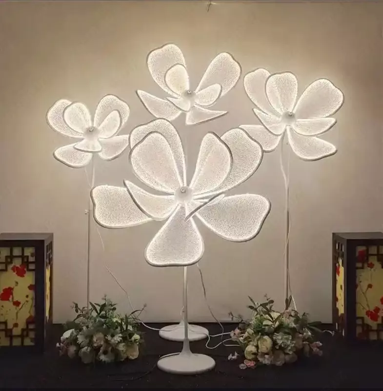 Напольный светодиодный светильник - сияющий пион