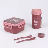 Набор из пластикового ланч-бокса Senza Square с ложкой и бутылки для воды - "Domashniy ugolok" XK