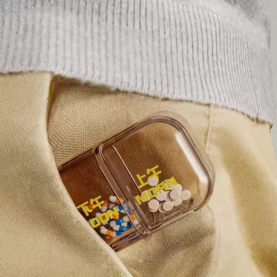 Портативная коробочка для таблеток семь дней в неделю ЯТТ "Домашний Уголок"