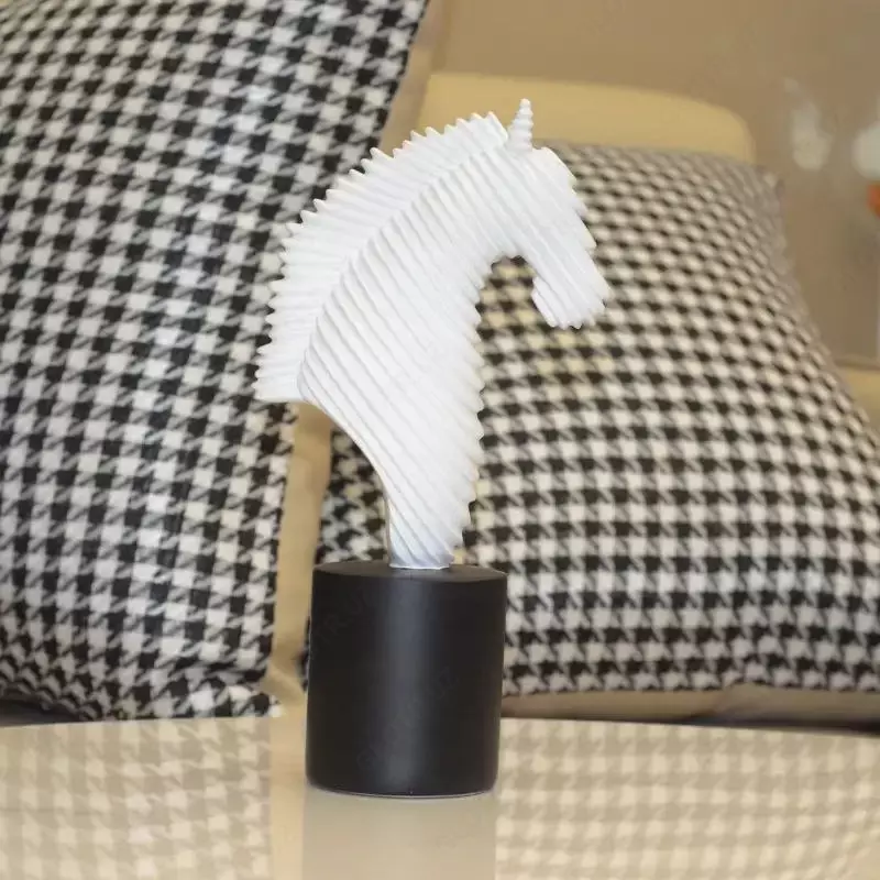 Абстрактная скульптура "Голова лошади" (26 * 13 см)