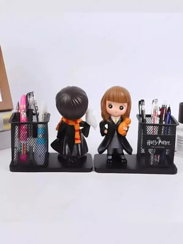 Настольный держатель с фигуркой Гарри Поттера (17*16,5)