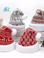 Новогодняя шапка Санта Клауса с орнаментом (39 см)