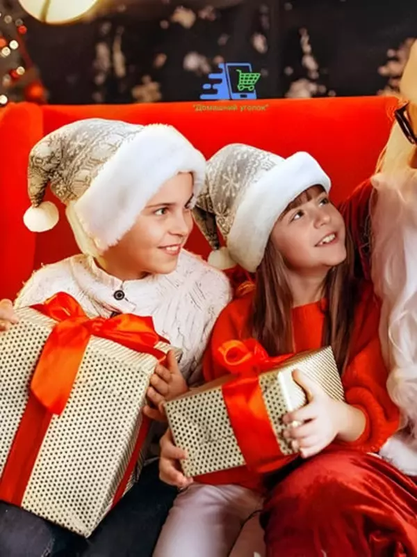 50 000 сум Новогодняя шапка Санта Клауса с орнаментом (39 см)