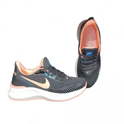 Nike Air Running Krossovkalari - 420 000 so'm / dona