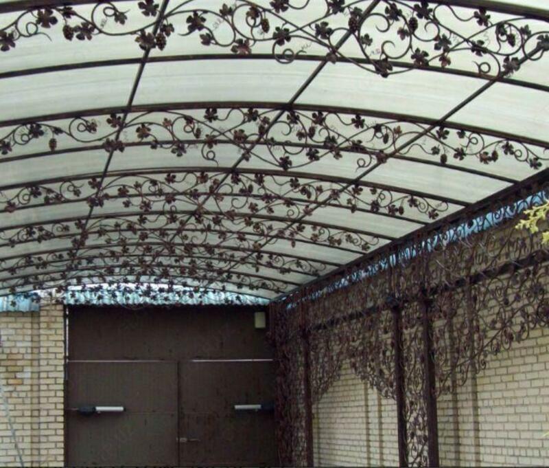 Dazmoldan yasalgan soyabon (qorong'i) - 250 000 so'mdan