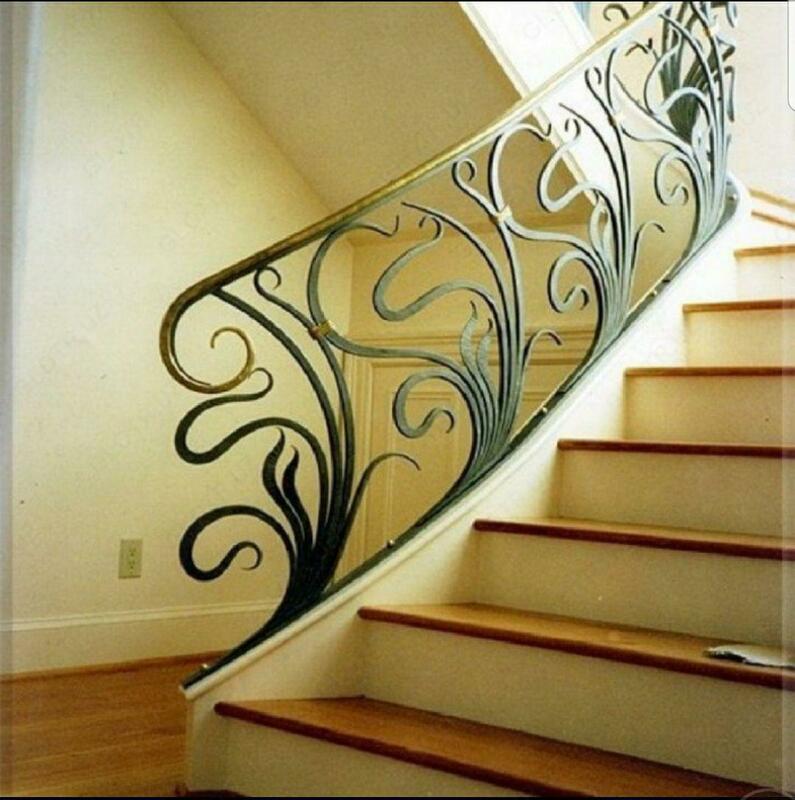 Кованые перила (черные с золотом)