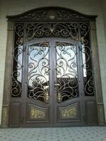 Кованые двери и ворота №7 - по запросу