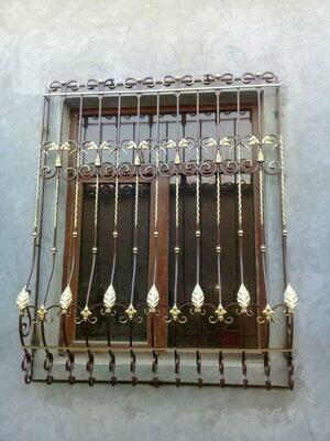 Цена по запросу Кованные решетки для дома