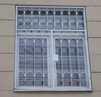 Кованные решетки для дома с узорами