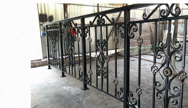 Кованные решетки и заборы для дома