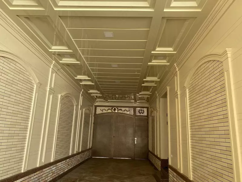 Alukobond va travertin Toshkentda fasad ustasi alukobond va alkafon /Alyukobond 031