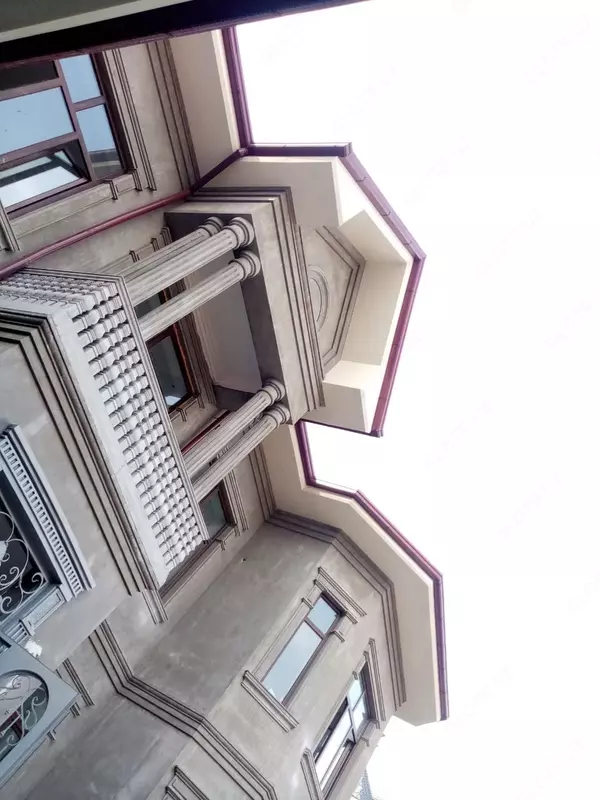 Alukobond va travertin Toshkentda fasad ustasi alukobond va alkafon /Alyukobond 073