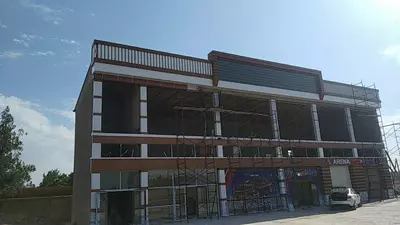 Alukobond va travertin Toshkentda fasad ustasi alukobond va alkafon /Alyukobond 083