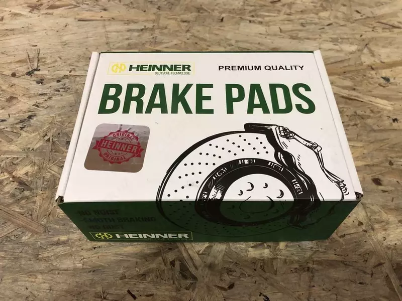 Тормозные колодки малибу 2