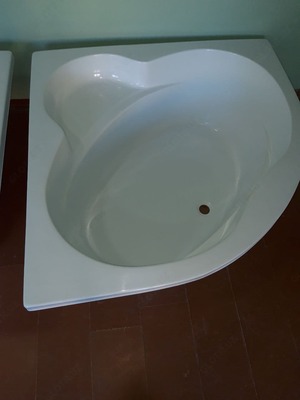 Ванна полимер мраморная угловая 1000х1000х405