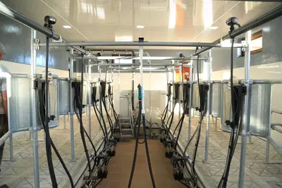 Доильный зал - OOO ROBI AGROTECH