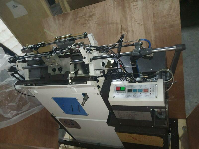 Uy qo'lqoplarini ishlab chiqarish uchun uskunalar