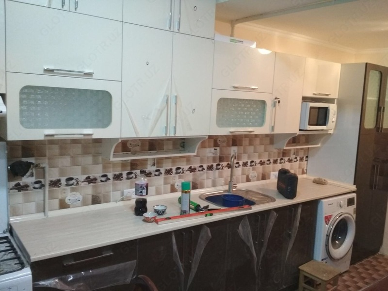 Кухонная мебель на заказ - по запросу