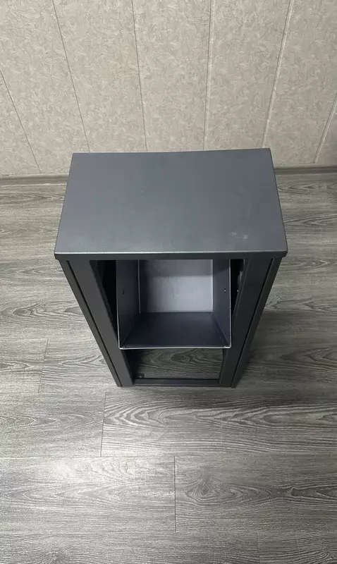 от {0} сум Урна металлическая