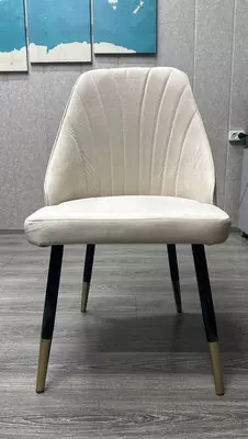 Стул - 545 000 сум / шт.